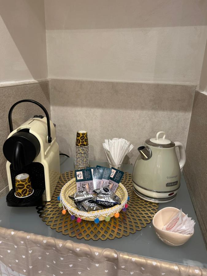 La Casa Delle Tradizioni Apartment Бари Екстериор снимка